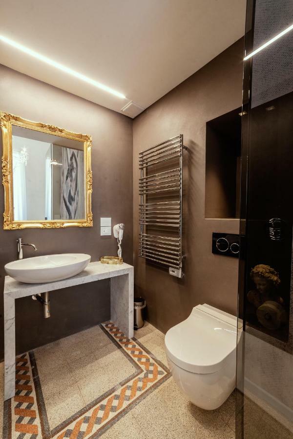Palazzo Dei Grifoni - Luxury Suites - San Benedetto del Tronto Ngoại thất bức ảnh